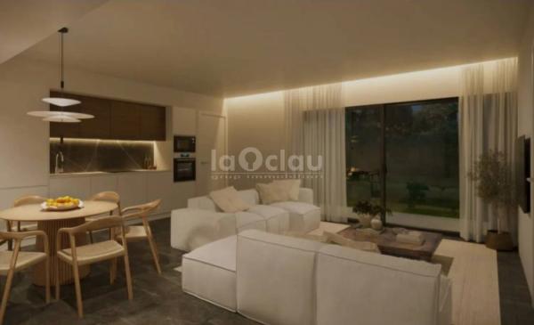 Chalet adosado en venta en calle Verinal, 1