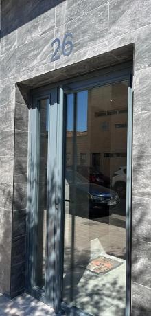 Piso en venta en calle la Yesa, 17