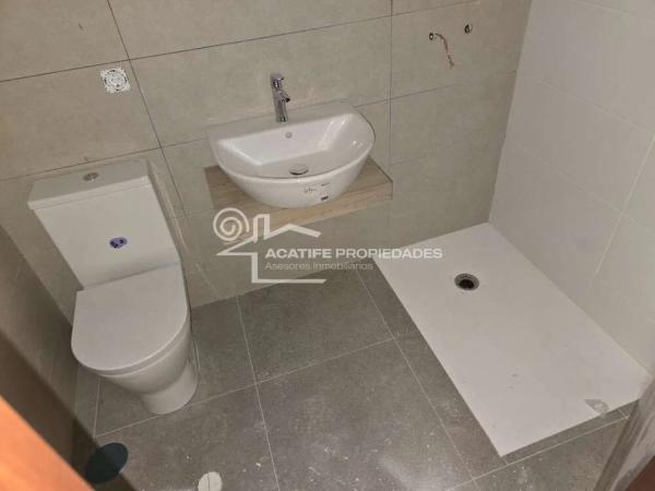 Piso en venta en calle Góngora, 32