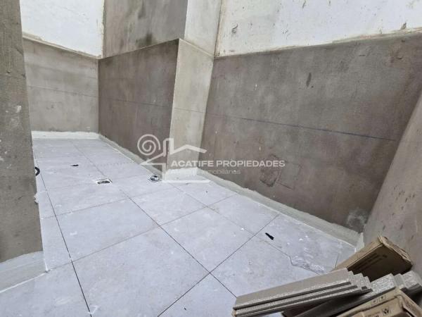 Piso en venta en calle Góngora, 32