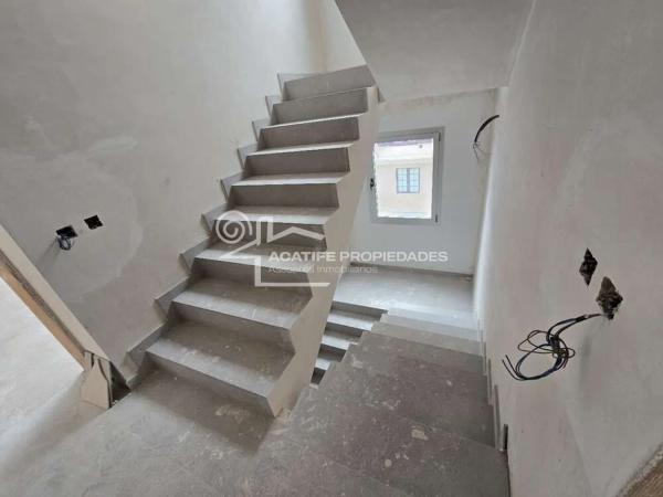 Piso en venta en calle Góngora, 32