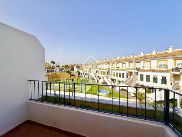 Chalet en Barrio Alicante Golf