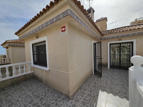 Chalet en Barrio Villamartín-Las Filipinas