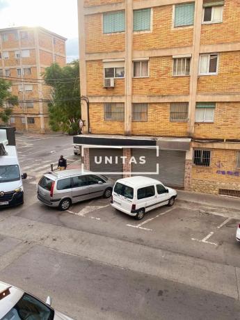 Piso en Barrio Colonia Requena - Virgen del Carmen