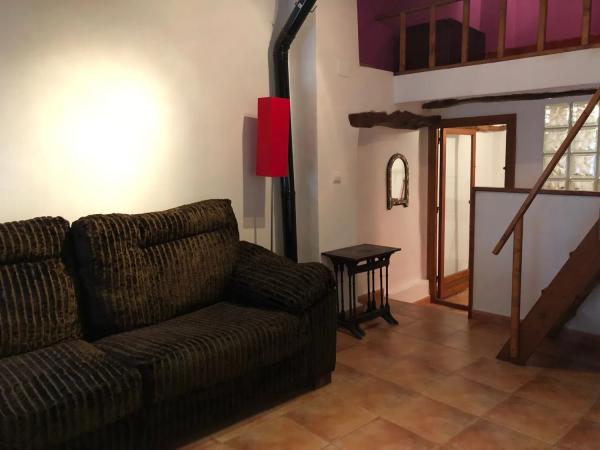 Chalet adosado en cortes