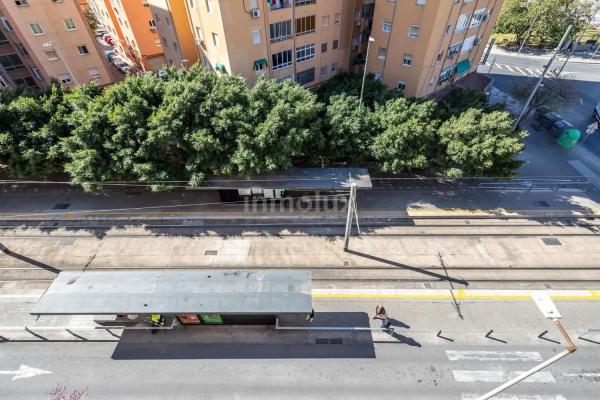 Piso en avenida Periodista Rodolfo de Salazar