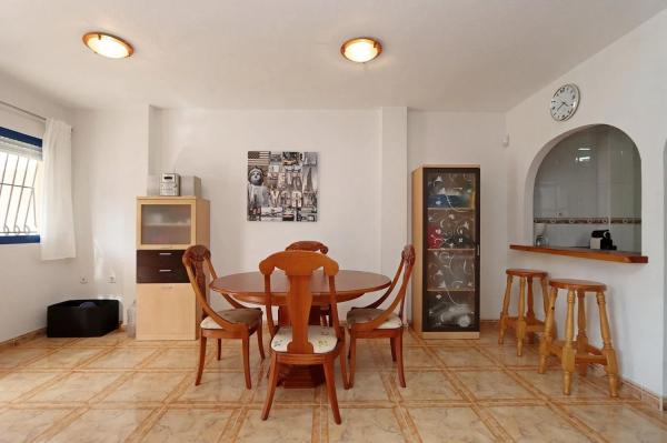 Chalet en Barrio La Zenia