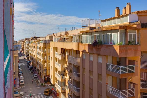 Estudio en Barrio Avenida Habaneras - Curva de Palangre