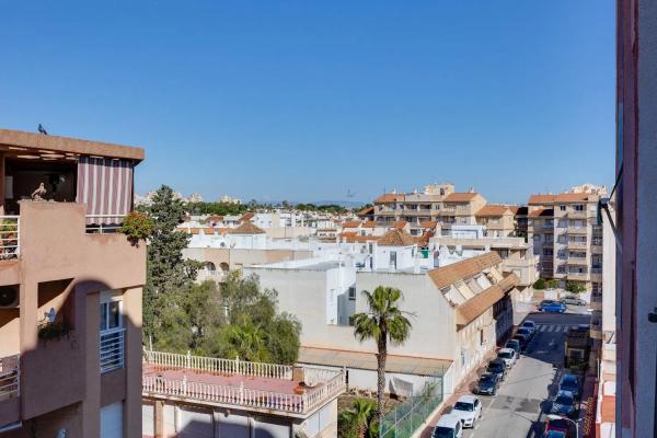 Estudio en Barrio Avenida Habaneras - Curva de Palangre