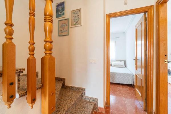 Chalet adosado en calle Cilantro s/n