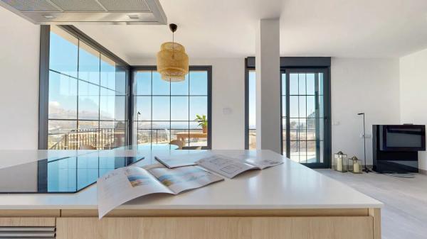 Chalet pareado en venta en calle Mariola, 48