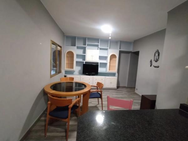 Piso en calle Pradilla, 21
