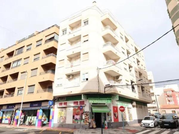 Piso en Barrio Centro - Muelle Pesquero