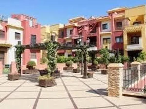 Casa independiente en calle Cabo Santa Maria