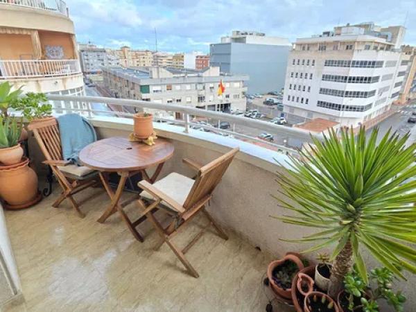 Piso en calle Patricio Zammit, 59