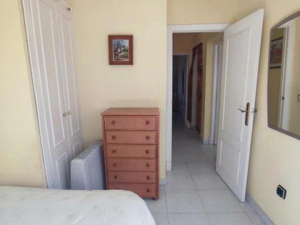 Chalet adosado en calle Aida