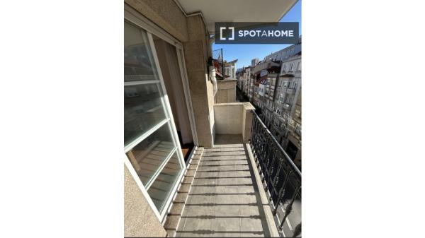 Piso entero de 1 dormitorio en Vigo