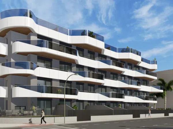 Piso en venta en calle Alboran, 12
