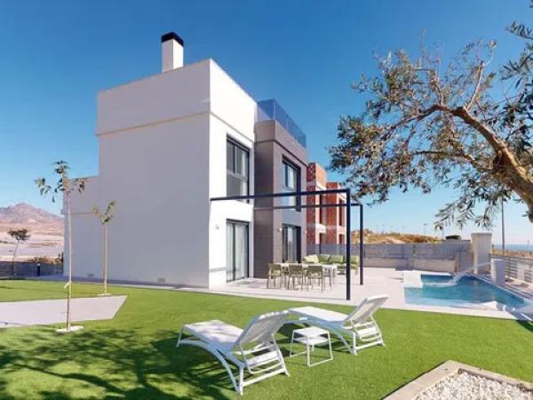 Casa o chalet independiente en venta en calle Llentiscle, 36
