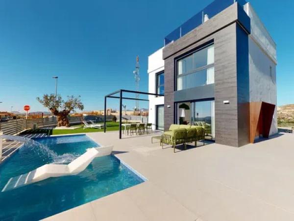 Casa o chalet independiente en venta en calle Llentiscle, 36