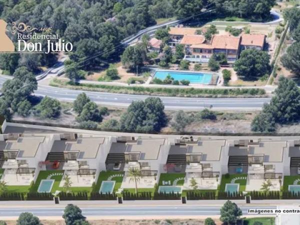 Casa o chalet independiente en venta en Urbanización Puerto Azul, 45