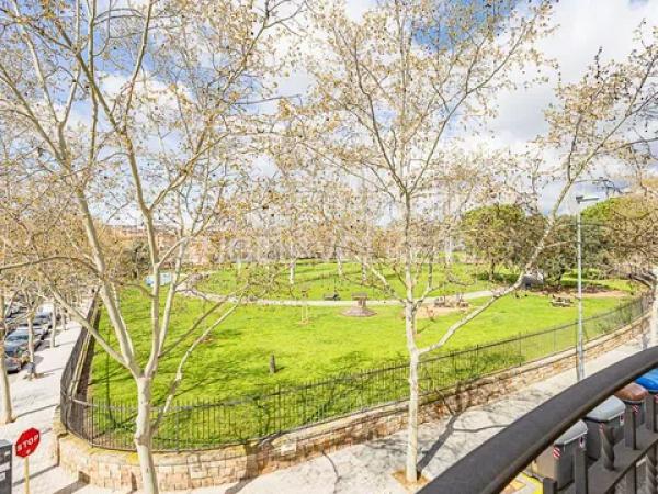 Dúplex en venta en Lluís Companys