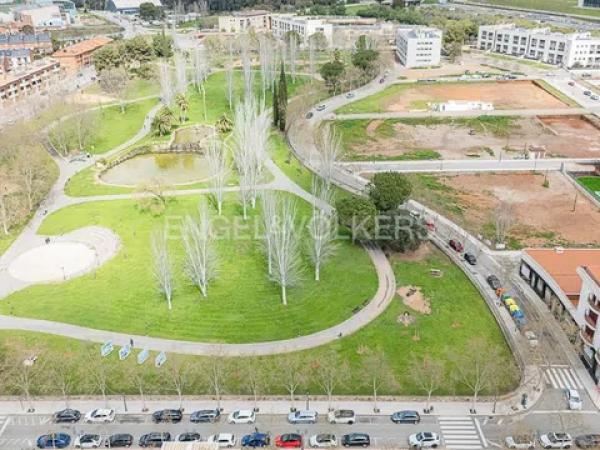Dúplex en venta en Lluís Companys