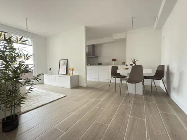 Piso en venta en calle Kalebarren Kalea, 18