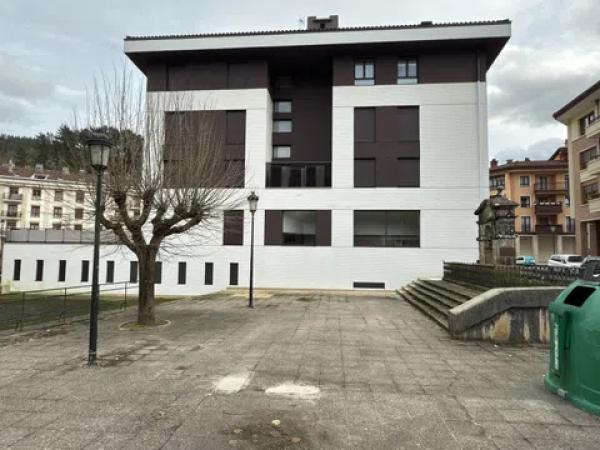 Piso en venta en calle Kalebarren Kalea, 18