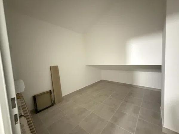 Piso en venta en calle Kalebarren Kalea, 18