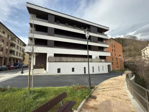 Piso en venta en calle Kalebarren Kalea, 18