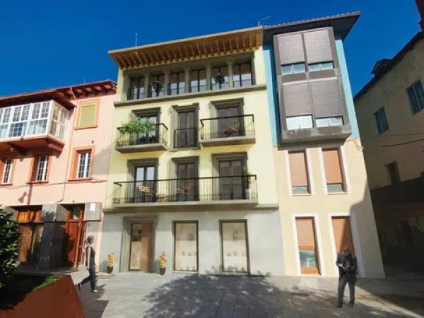Piso en venta en plaza Biscós, 8