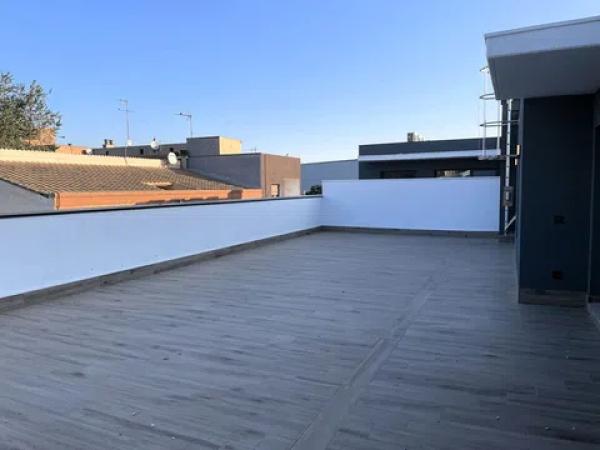 Agora