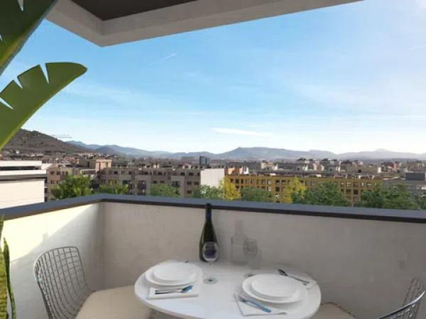 Piso en venta en plaza República Saharaui, 12