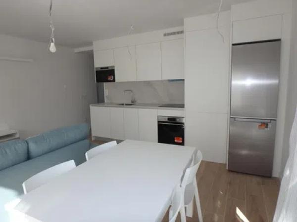 Piso en venta en Gral. Oraá, 5
