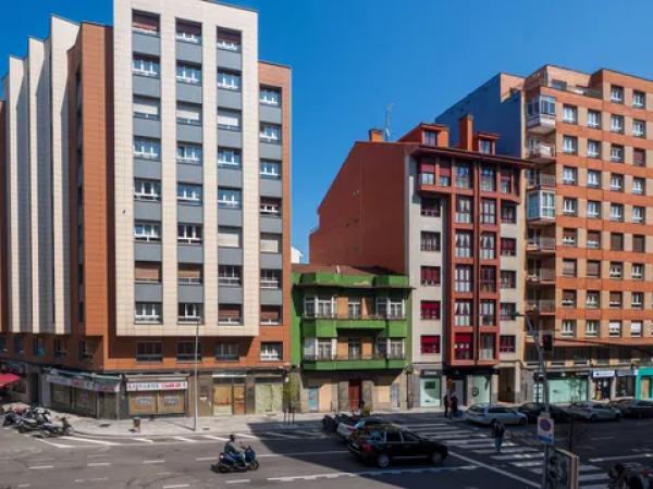 Ático en venta en calle Hermanos Felgueroso, 14