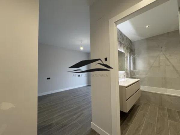 Chalet pareado en venta en calle Girasoles, 6