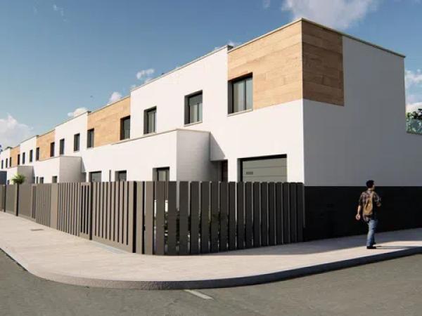 Chalet adosado en venta en Jazmín, 2