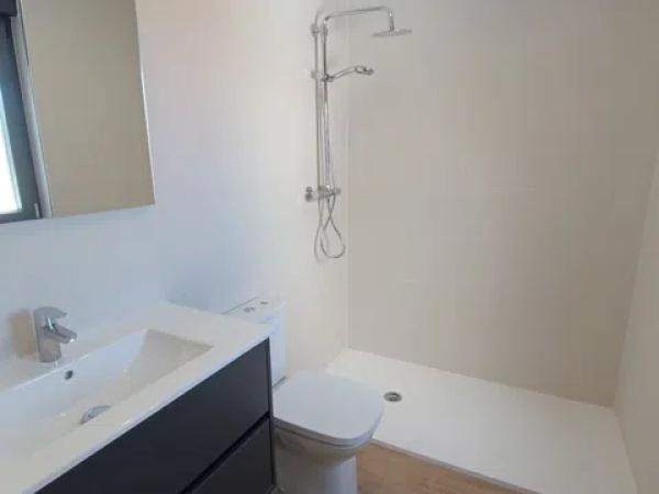 Chalet adosado en venta en Jazmín, 2