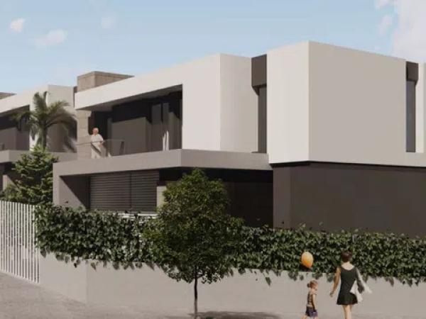 Chalet adosado en venta en calle Mauricio Legendre s/n