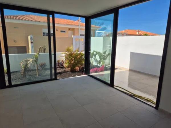 Residencial La Almanzara