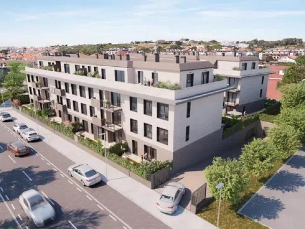 Ático en venta en avenida José María de Pereda, 8