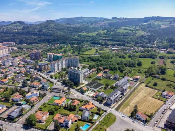 Chalet adosado en venta en calle Padre Ignacio Ellacuría, 163