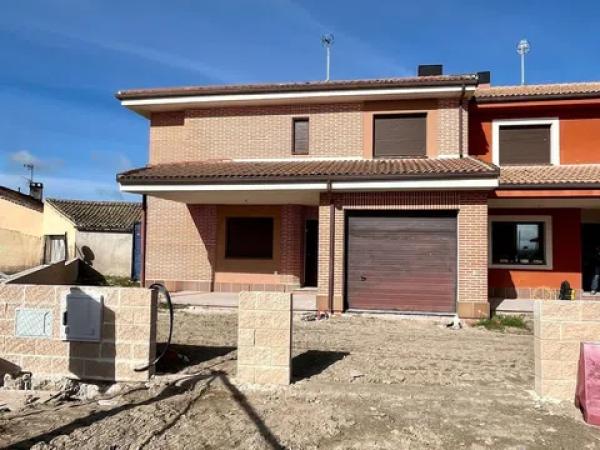 Chalet pareado en venta en del Calvario s/n