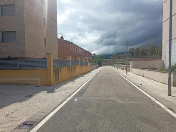 Chalet adosado en venta en calle Regne D'Arago, 8