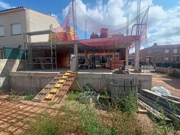 Chalet adosado en venta en calle Regne D'Arago, 8