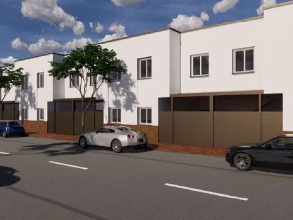 Chalet adosado en venta en calle Orgaz, 39
