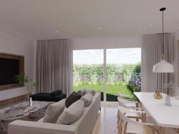 Chalet adosado en venta en calle Orgaz, 39