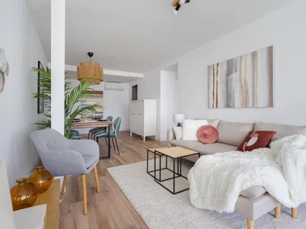 Piso en venta en calle Francisco Herrera, 6