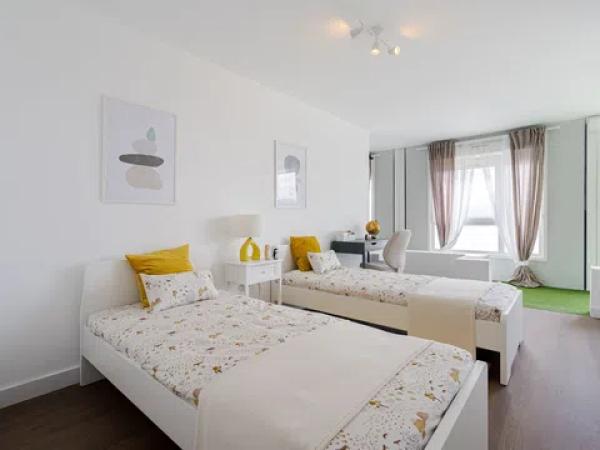Piso en venta en calle Francisco Herrera, 6